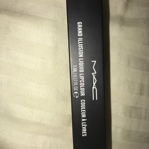 MAC liquid lipcolour